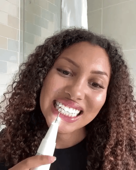 PlaqueLifter Ultrasonic Tooth Cleaner